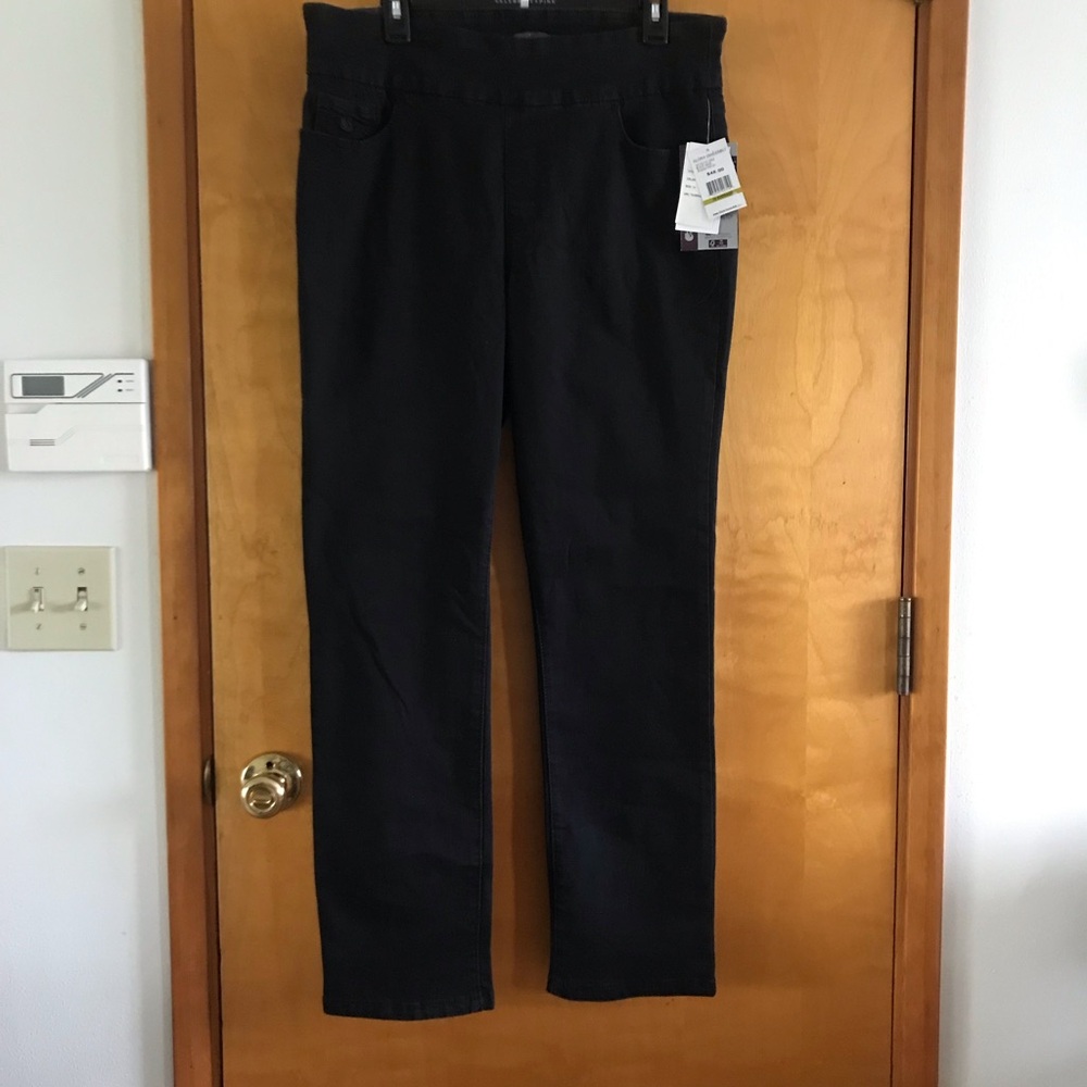 Gloria V Black Woman Pullover Pant